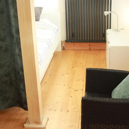 Voll Ausgestattete Im Recklinghaeuser Paulusviertel Ideal Fuer Singles, Paare, Monteure Oder Als Stilvolle Uebergangsloesung Recklinghausen